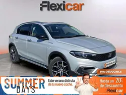 Gris Usado 2022 Fiat Tipo Cross Plus Berlina | 14.490 € (Precio justo)