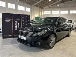 Negro Usado 2020 Peugeot 308 Style Familiar | 9999 € (Precio justo)