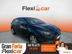 Amarillo Usado 2022 Kia Ceed GT 2 Berlina | 16.490 € (Buen precio)