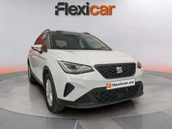 Blanco Usado 2023 Seat Arona FR SUV | 17.490 € (Precio justo)