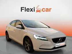 Blanco Usado 2019 Volvo V40 Momentum Familiar | 15.590 € (Precio justo)