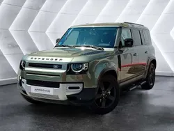 Verde Usado 2024 Land Rover Defender SE SUV | 85.000 €