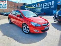 Rojo Usado 2011 Opel Astra Sport Berlina | 8500 € (Caro)