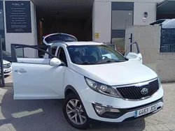Blanco Usado 2015 Kia Sportage SUV | 9995 € (Precio justo)