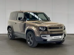 Gondwana stone gloss Usado 2024 Land Rover Defender S SUV | 75.900 € (Precio justo)