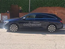 Azul Usado 2018 Mercedes CLA220 Shooting Brake Familiar | 19.900 € (Buen precio)