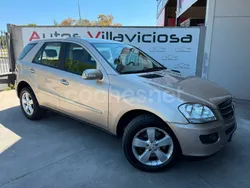 Beige Usado 2005 Mercedes ML500 SUV | 9900 €