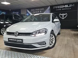 Gris / plata Usado 2017 VW Golf VII Edition Familiar | 12.400 € (Caro)