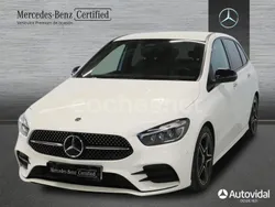 Blanco Usado 2022 Mercedes B200 Monovolumen | 33.900 € (Un poco caro)