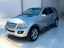 Gris / plata Usado 2006 Mercedes ML280 SUV | 7200 € (Buen precio)