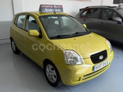 Amarillo Usado 2005 Kia Picanto EX Utilitario | 3500 €