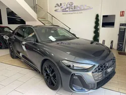 Gris Usado 2025 Audi A5 Ambiente Coupe | 57.990 € (Caro)