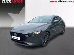 Usado 2025 Mazda 3 Center-Line | 22.100 €