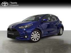 Rojo Usado 2024 Toyota Yaris Active | 21.490 € (Precio justo)