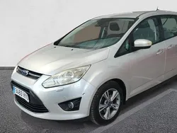 Usado 2014 Ford Grand C-Max Titanium Monovolumen | 9020 € (Precio justo)