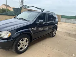 Azul Usado 2001 Mercedes ML55 AMG AMG SUV | 6500 €