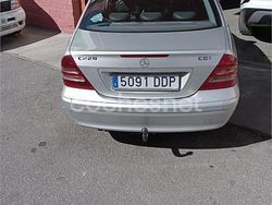 Gris / plata Usado 2004 Mercedes C220 Classic Berlina | 4250 € (Buen precio)