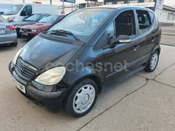 Negro Usado 2004 Mercedes A160 Classic Monovolumen | 3900 € (Un poco caro)