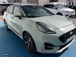 Gris Usado 2024 Ford Puma Gen-E ST-Line SUV | 23.640 €