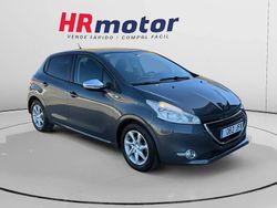 Gris Usado 2015 Peugeot 208 Style Utilitario | 7350 € (Precio justo)