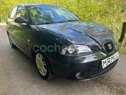 Negro Usado 2008 Seat Ibiza Reference Utilitario | 3550 € (Precio justo)
