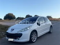 Blanco Usado 2008 Peugeot 207 Premium Berlina | 4500 € (Precio justo)