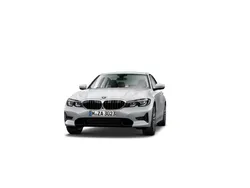 Gris / plata Usado 2020 BMW 320e Comfort Edition Berlina | 35.890 € (Caro)