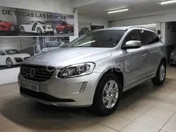 Gris / plata Usado 2017 Volvo XC60 Momentum SUV | 17.999 € (Buen precio)
