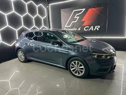 Gris / plata Usado 2018 Renault Mégane IV LIMITED Berlina | 8990 € (Caro)