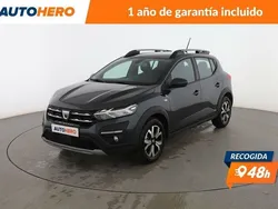 Gris Usado 2022 Dacia Sandero Comfort Utilitario | 14.199 € (Precio justo)