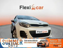 Blanco Usado 2017 Kia Rio Berlina | 11.790 € (Precio justo)