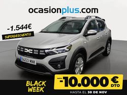 Gris Usado 2024 Dacia Sandero Expression Berlina | 16.490 € (Precio justo)