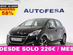 Negro Usado 2017 Peugeot 208 Allure Utilitario | 8250 € (Precio justo)