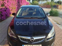 Negro Usado 2011 Opel Astra Sportive Familiar | 3950 € (Super precio)
