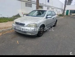 Gris / plata Usado 2002 Opel Astra Club Berlina | 750 € (Buen precio)