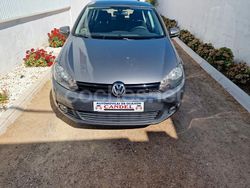 Gris / plata Usado 2010 VW Golf VI Advance Berlina | 8700 € (Un poco caro)