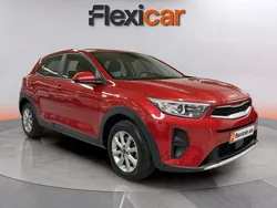 Rojo Usado 2022 Kia Stonic SUV | 12.990 € (Buen precio)
