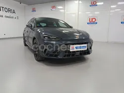 Gris / plata Nuevo 2024 Cupra Leon Berlina | 35.300 € (Precio justo)