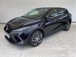 Negro Usado 2025 MG MG4 EV Luxury Utilitario | 30.900 €