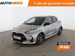 Gris Usado 2022 Toyota Yaris Hybrid Style Berlina | 22.199 € (Un poco caro)