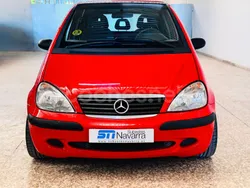Rojo Usado 2001 Mercedes A140 Classic Monovolumen | 3800 € (Caro)