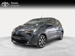 Gris / plata Usado 2021 Toyota Aygo X-play Utilitario | 12.900 € (Precio justo)