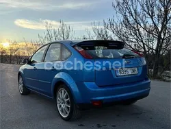 Azul Usado 2005 Ford Focus Trend Berlina | 3300 € (Precio justo)