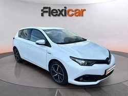 Blanco Usado 2018 Toyota Auris Hybrid Edition Berlina | 14.490 € (Super precio)