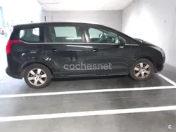 Negro Usado 2013 Peugeot 5008 Active Monovolumen | 8000 € (Buen precio)