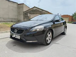 Negro Usado 2013 Volvo V40 Kinetic Familiar | 10.400 € (Precio justo)