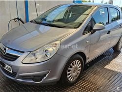 Gris / plata Usado 2009 Opel Corsa Essentia Berlina | 2999 € (Buen precio)