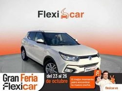 Blanco Usado 2018 Ssangyong (KGM) Tivoli Limited SUV | 9590 €