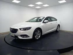 Blanco Usado 2019 Opel Insignia Excellence Berlina | 12.390 € (Precio justo)