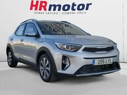 Usado 2022 Kia Stonic SUV | 14.690 € (Precio justo)